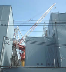 養護学校建設現場を北から見る