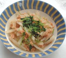 卪i